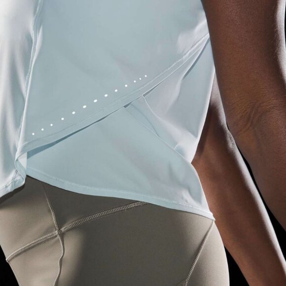 Lululemon Fold-Over Running Tank Top in Highlight Yellow, Size 6 - Picture 8 of 8